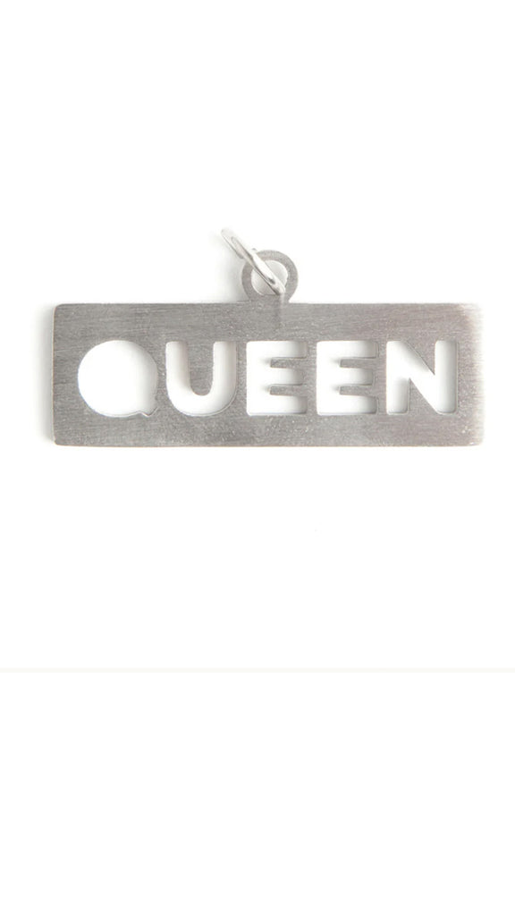 Queen Pet Tag