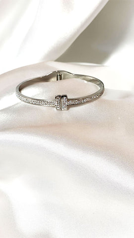 Cage Ring